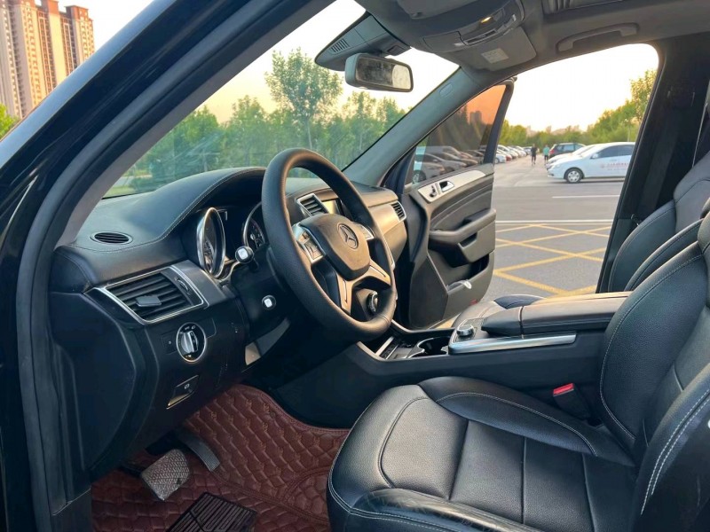 济宁14年奔驰ML5