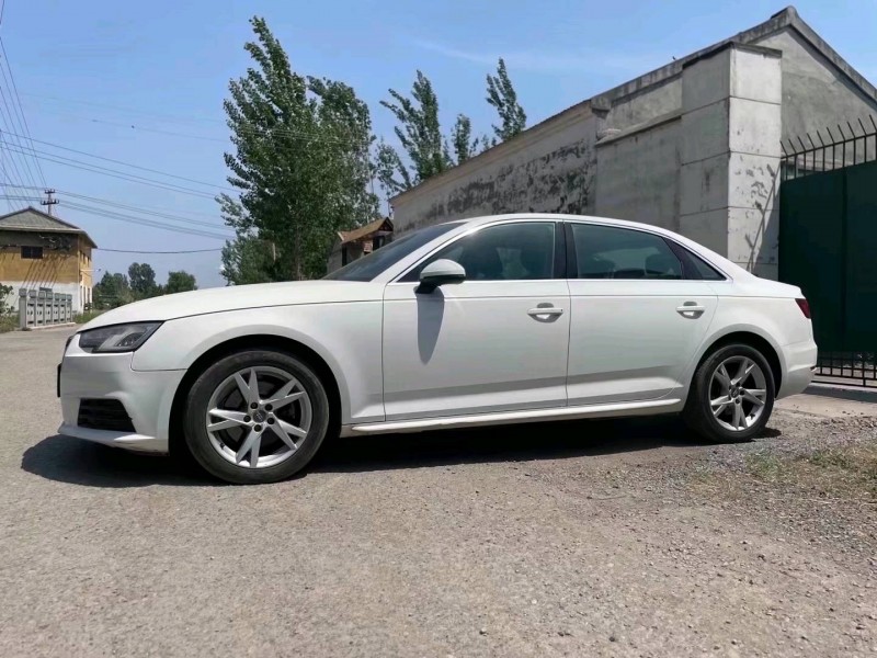 济南17年奥迪A4L2