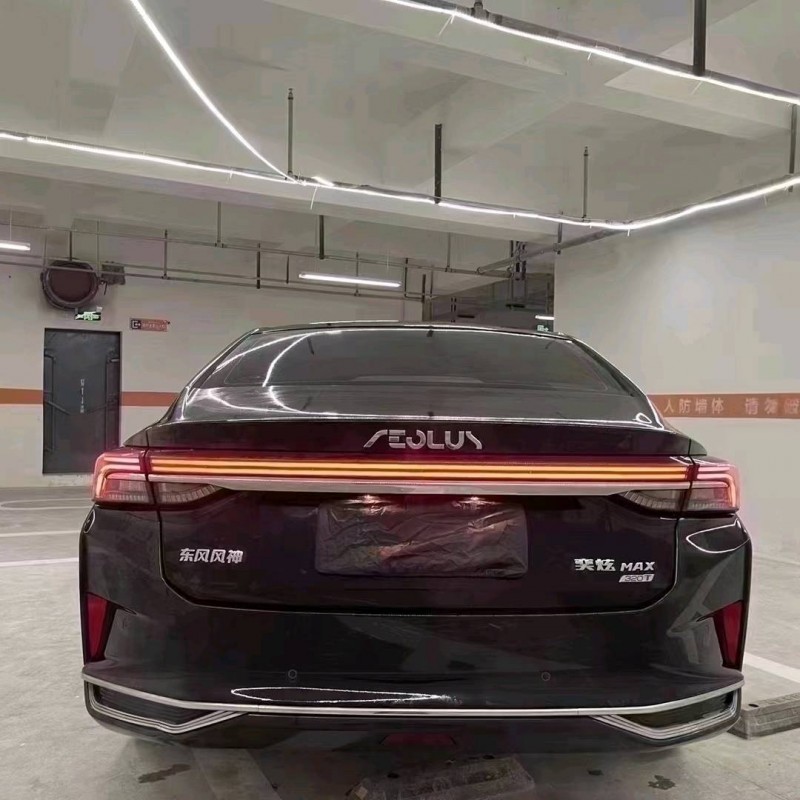 成都22年东风奕炫6