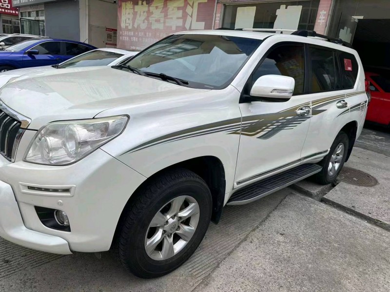 宜昌13年丰田普拉多2