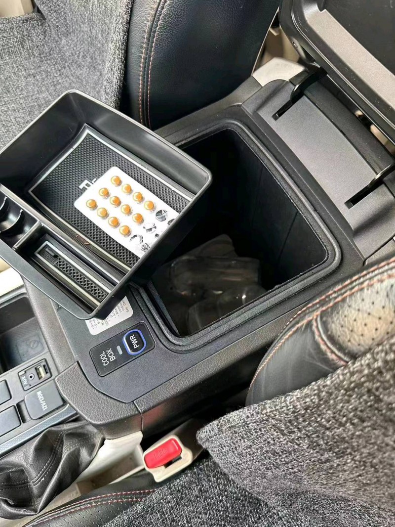 宜昌13年丰田普拉多6