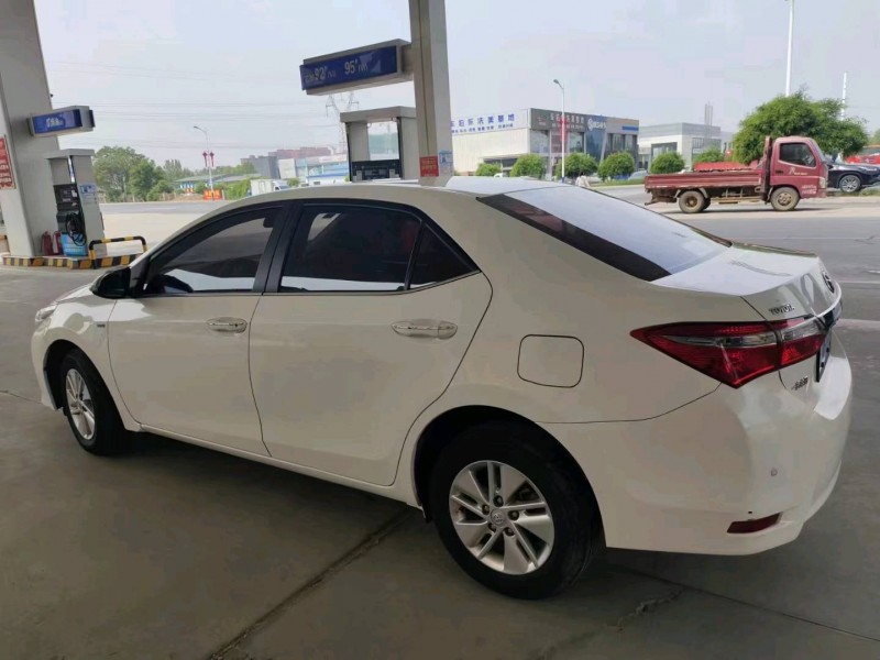 保定18年丰田卡罗拉5