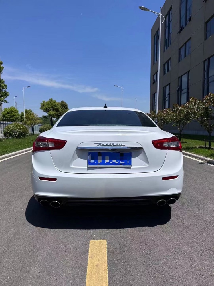 徐州15年玛莎拉蒂Ghibli5