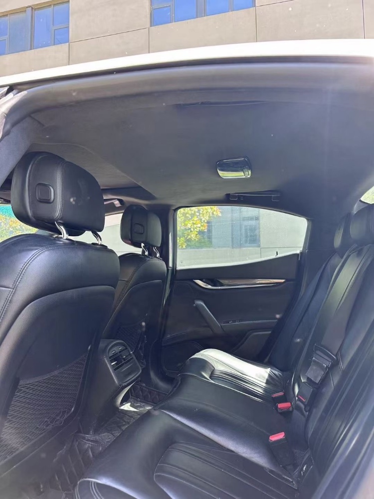 徐州15年玛莎拉蒂Ghibli7