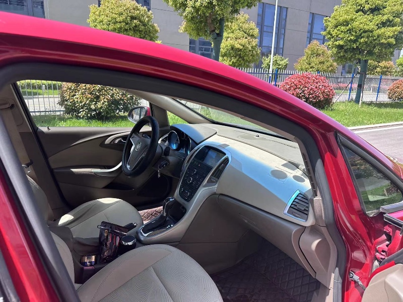 徐州15年别克英朗GT9