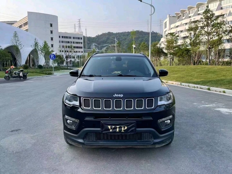 嘉兴17年Jeep指南者1