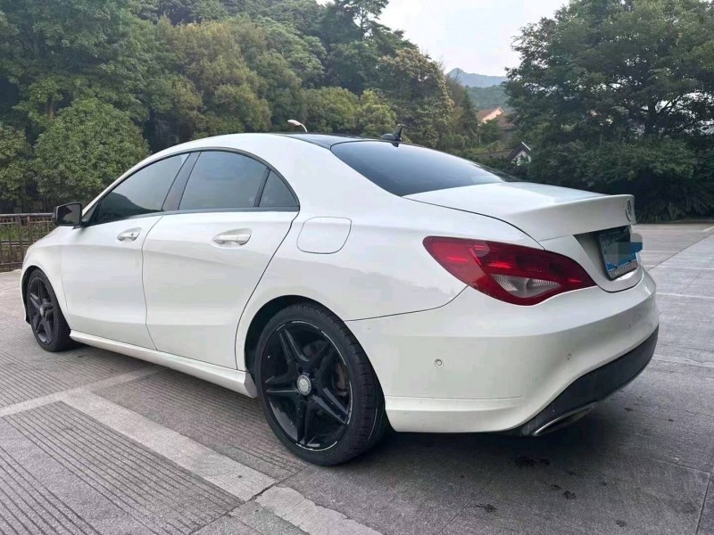 嘉兴16年奔驰CLA5