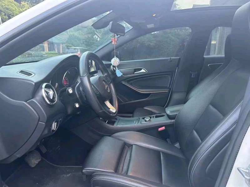 嘉兴16年奔驰CLA6