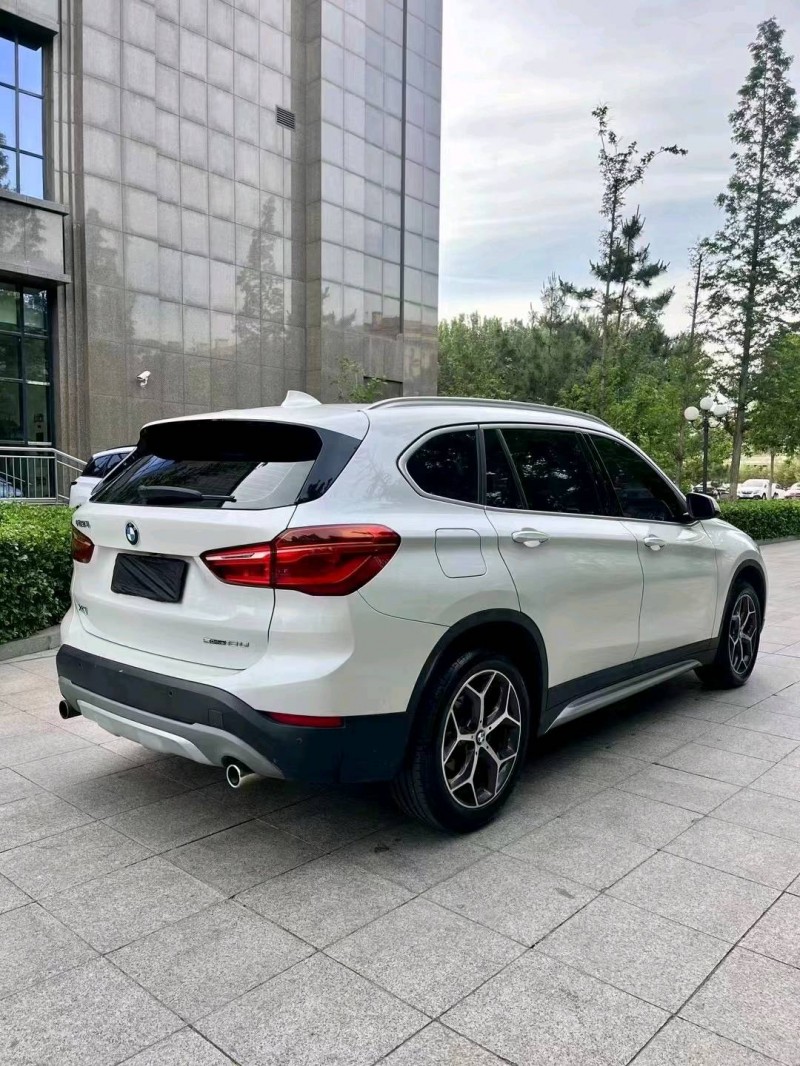 东营19年宝马X17