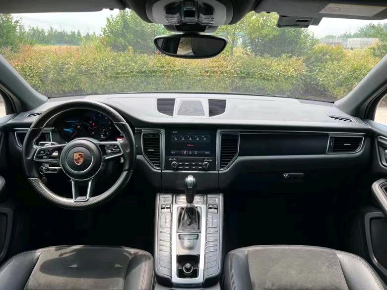盐城17年保时捷Macan7