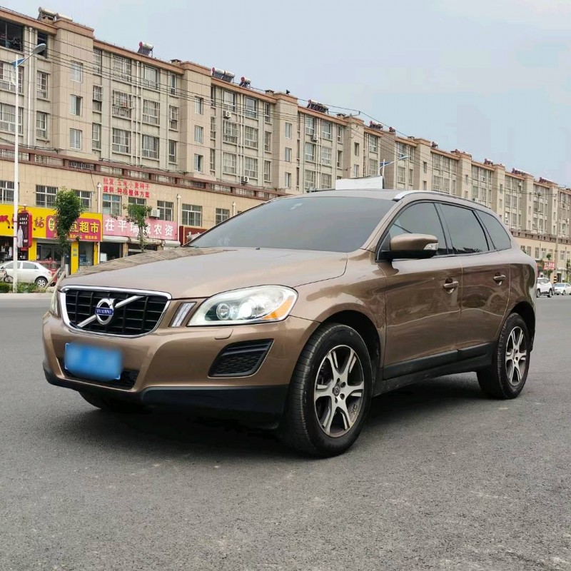 聊城13年沃尔沃XC602