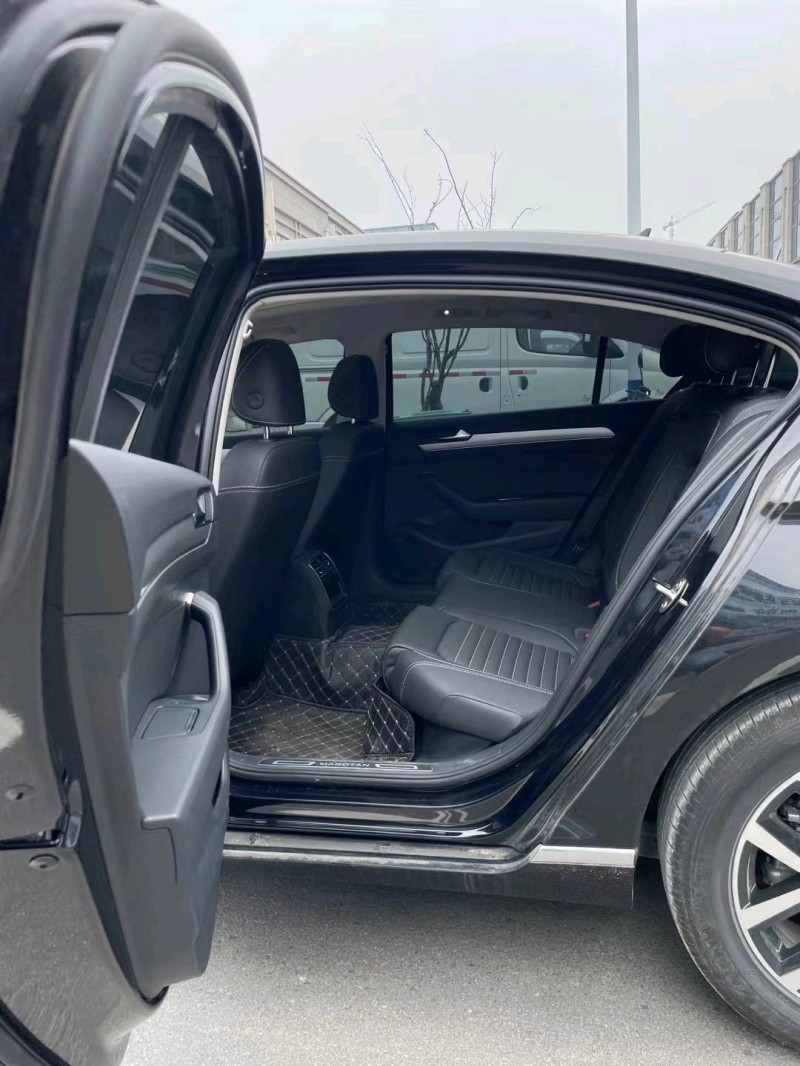 淮南22年大众迈腾8