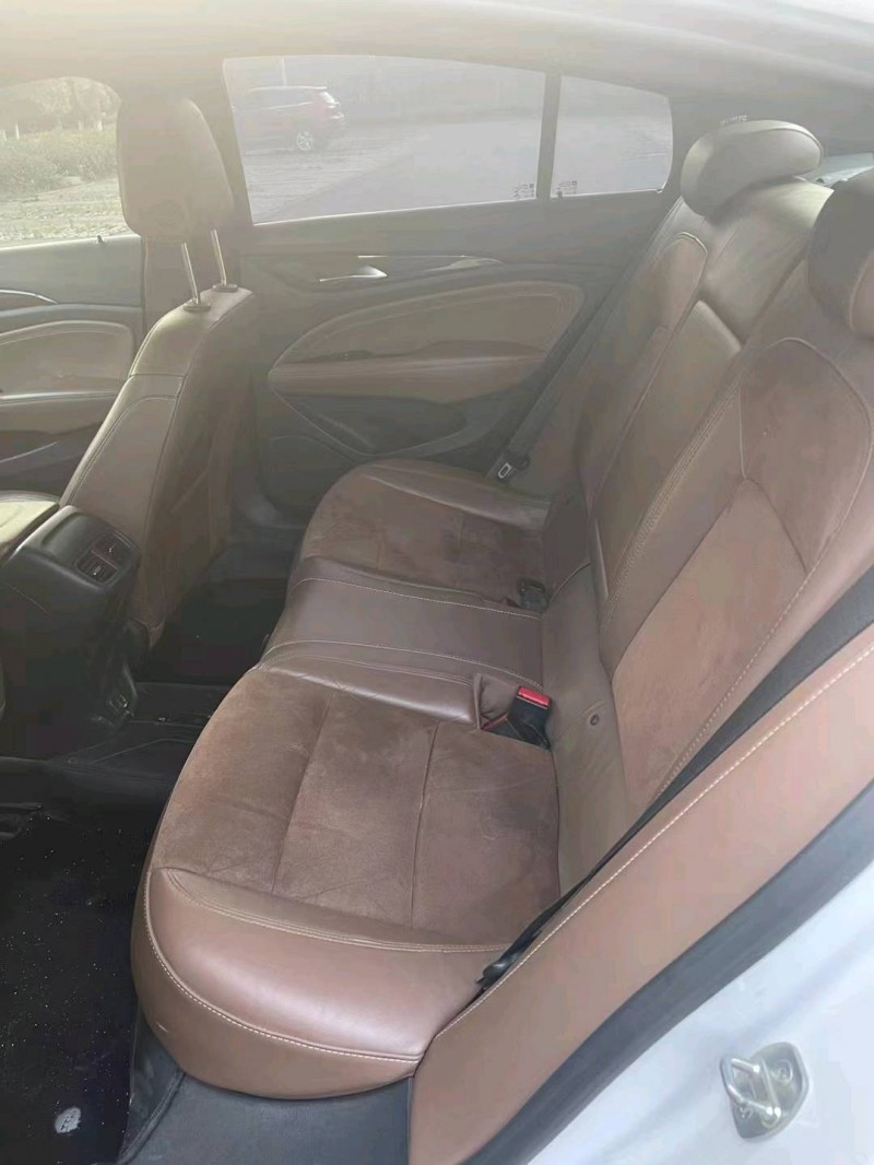 苏州19年别克君威6