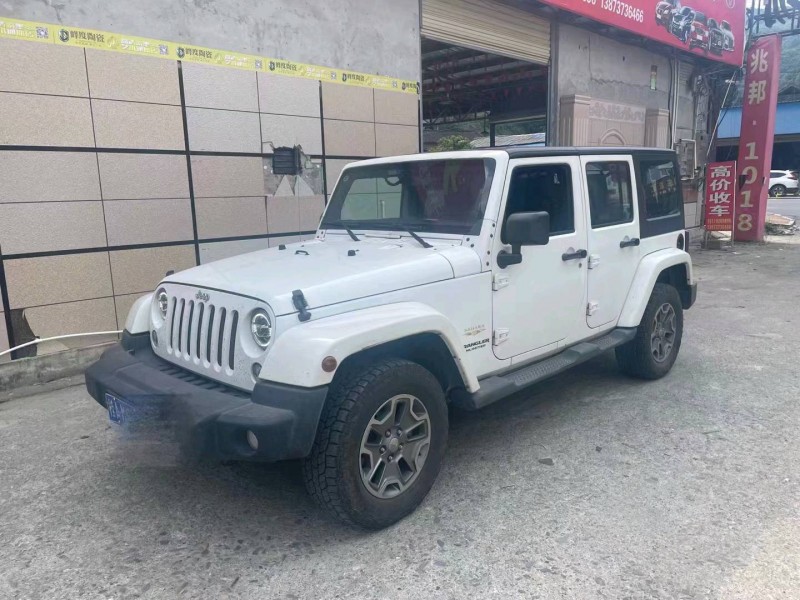 邵阳16年Jeep牧马人2