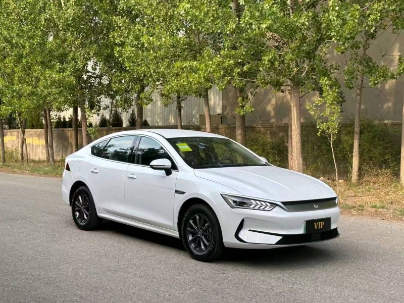 淄博23年比亚迪秦3