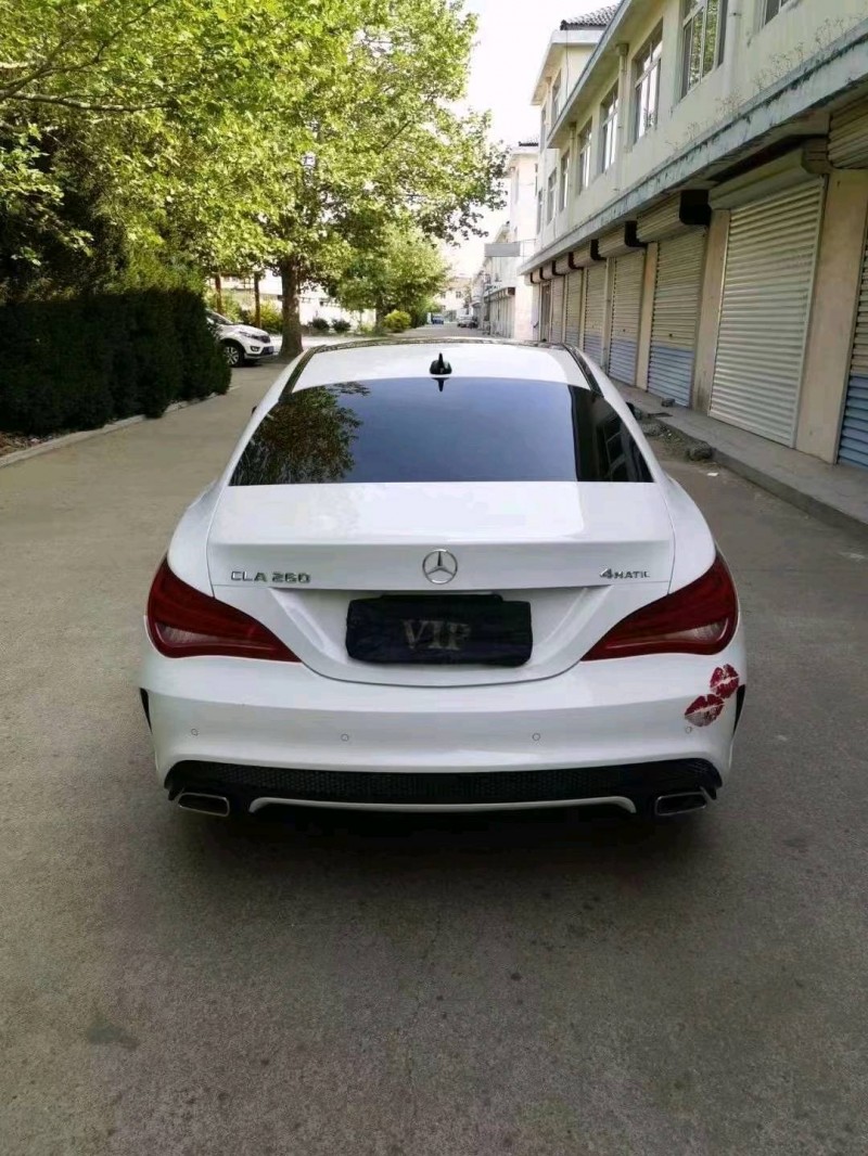 东营16年奔驰CLA6