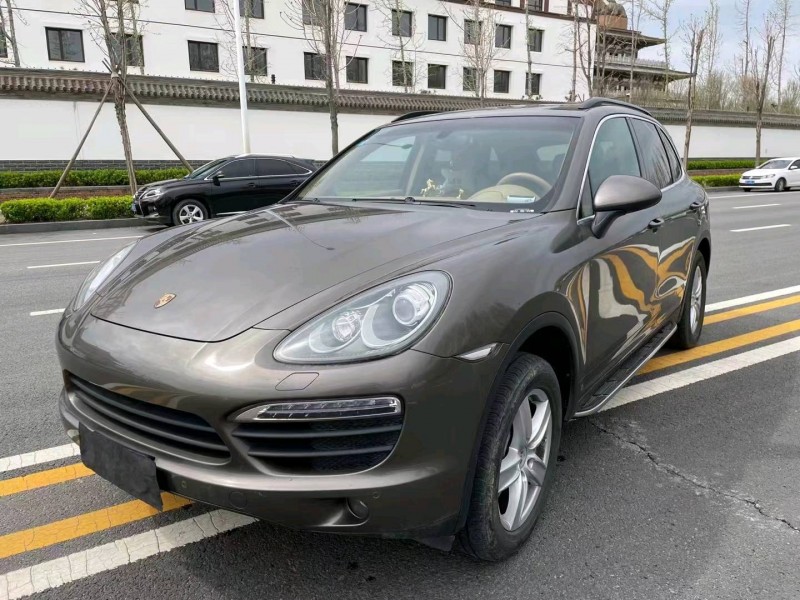 廊坊11年保时捷卡宴2