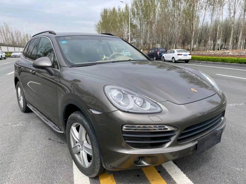 廊坊11年保时捷卡宴1