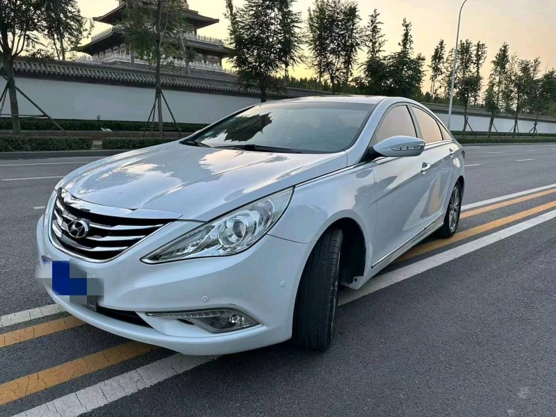 廊坊18年现代索纳塔八2