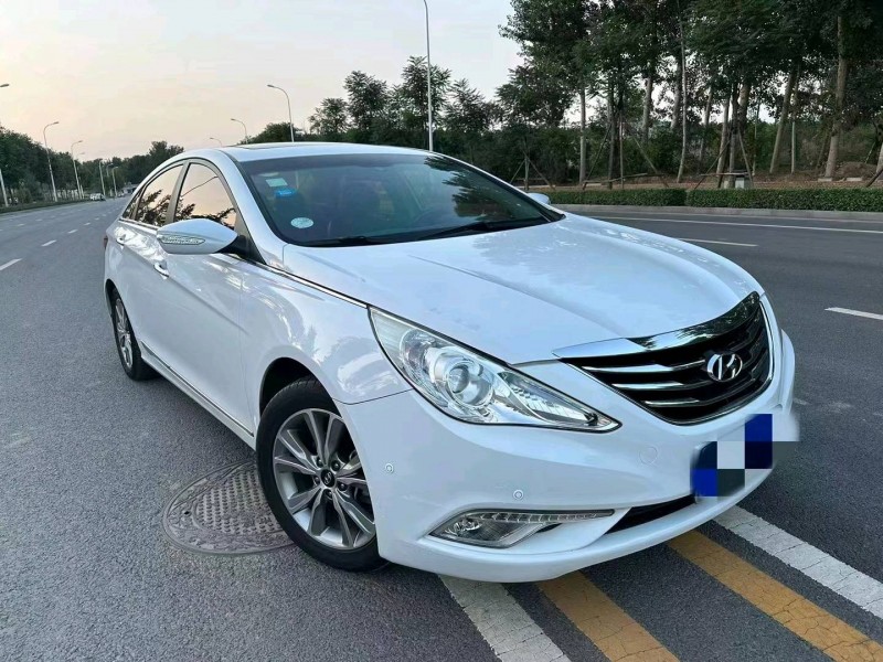 廊坊18年现代索纳塔八3