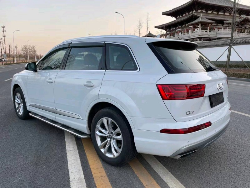 廊坊17年奥迪Q74