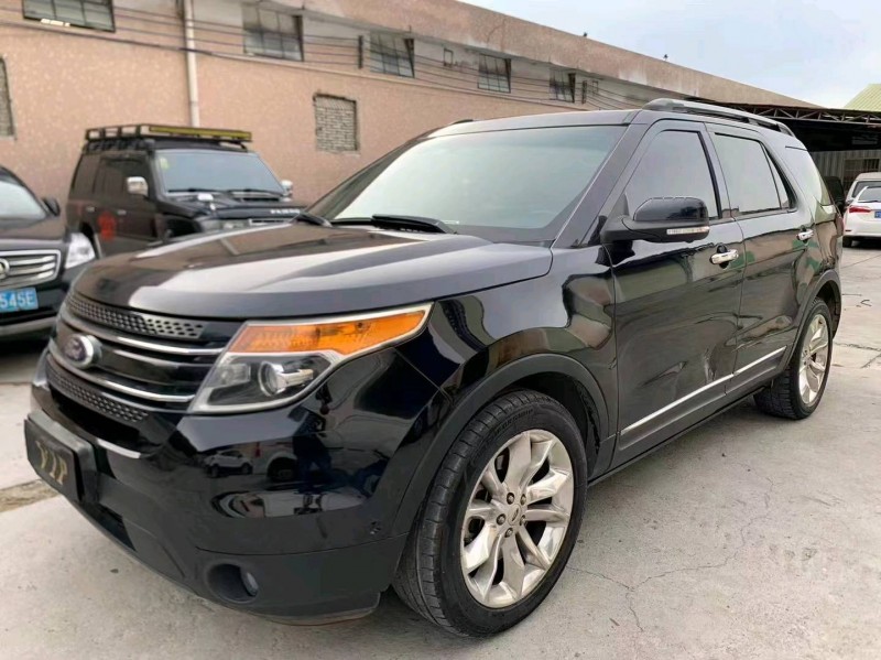 珠海15年福特探险者3