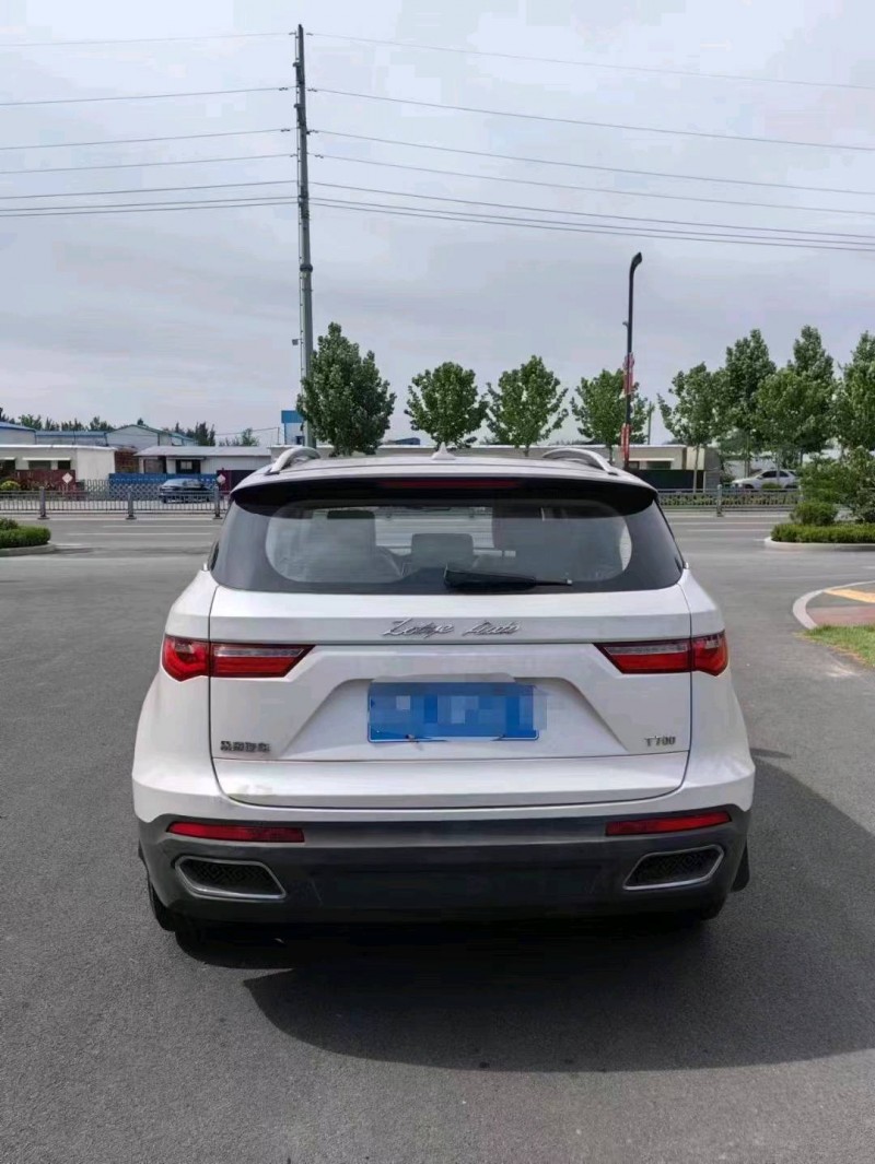 东营17年众泰T7002