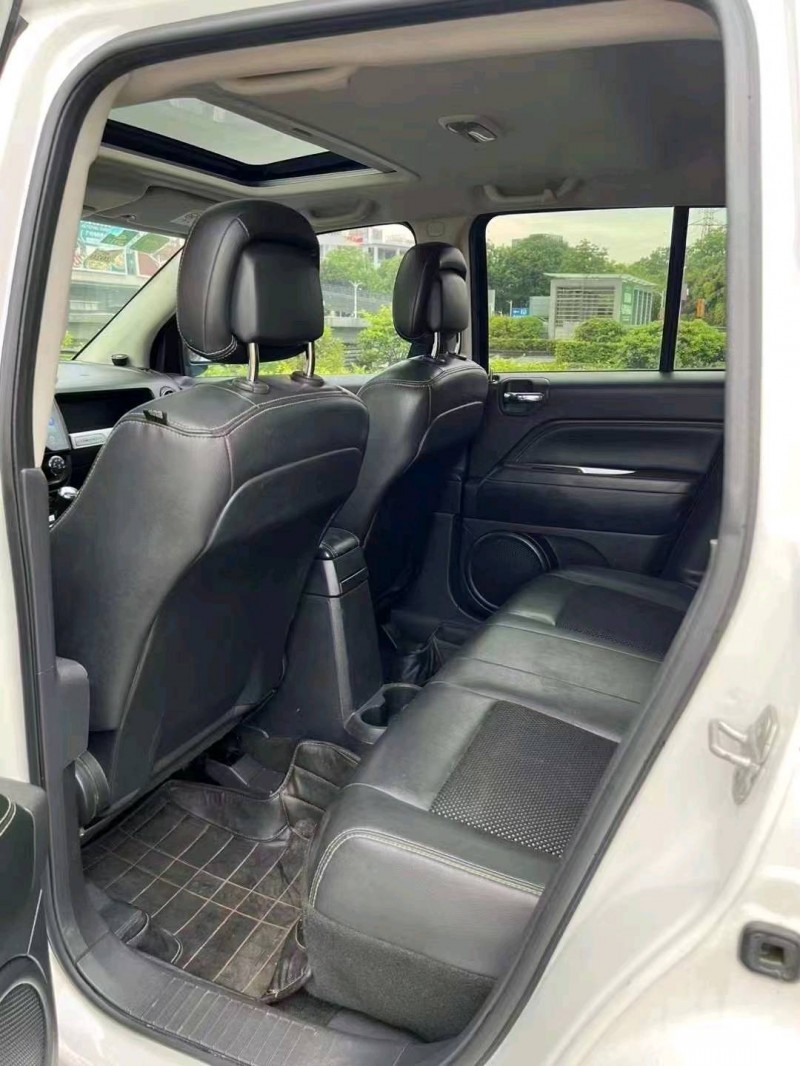 珠海14年Jeep指南者6