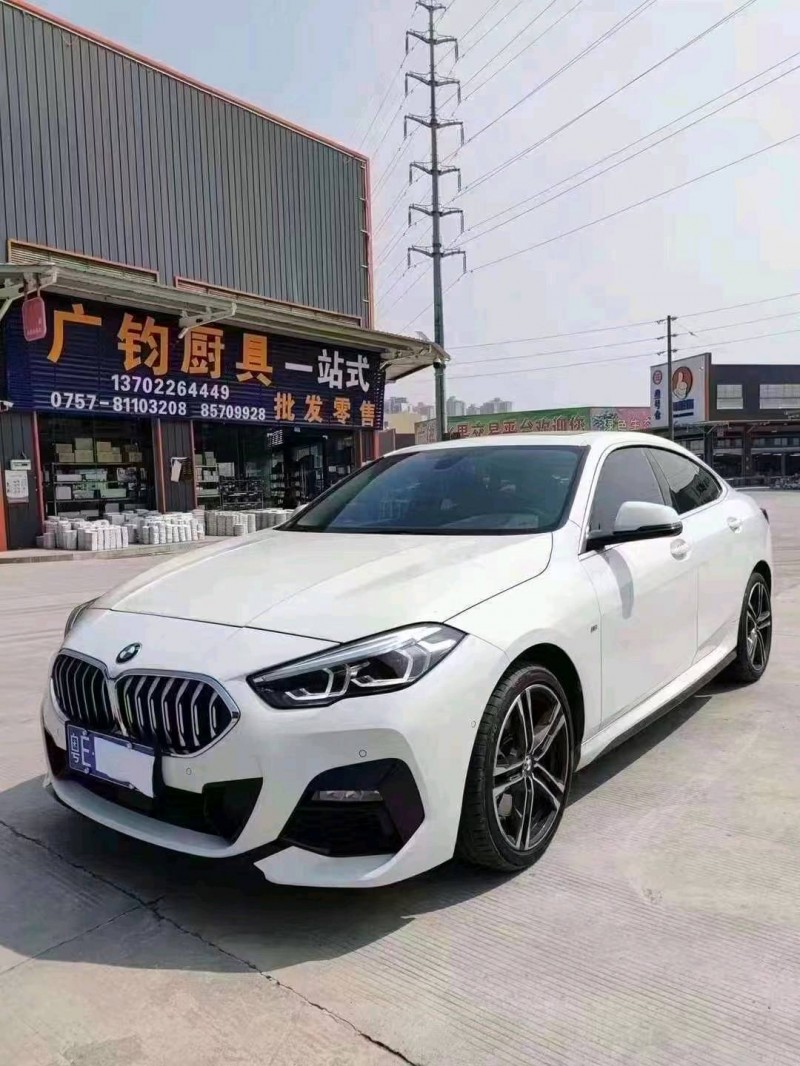 珠海21年宝马2系3