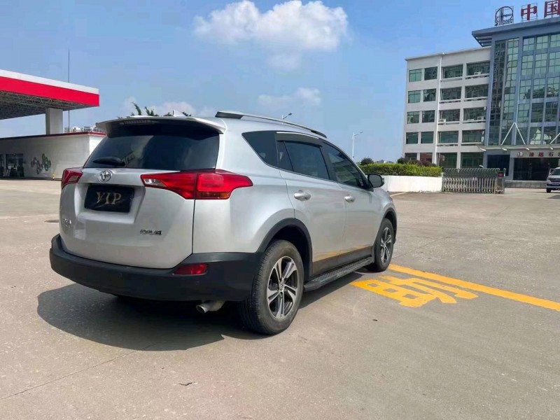 汕头16年丰田RAV42