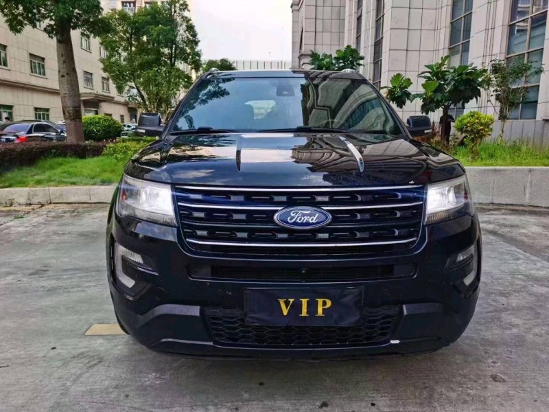 汕头18年福特探险者1