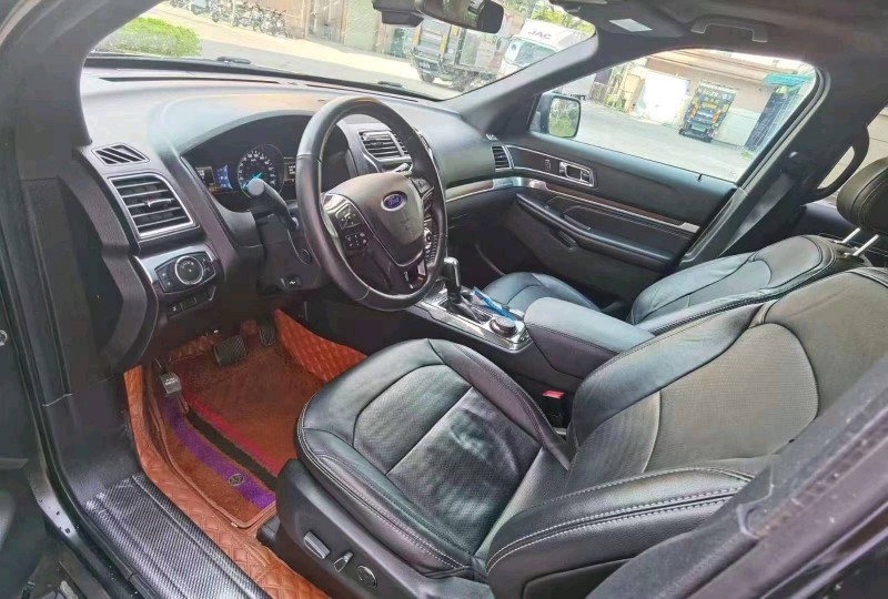 汕头18年福特探险者5