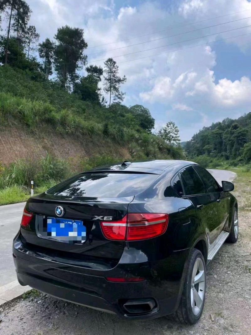 梧州09年宝马X69