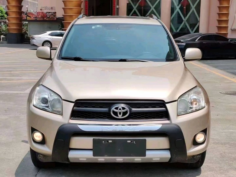 汕头09年丰田RAV41