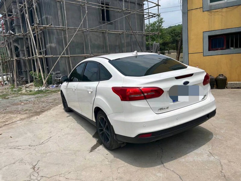 湖州17年福特福克斯3