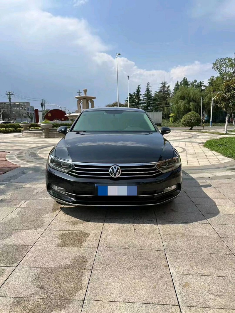 潍坊19年大众迈腾1