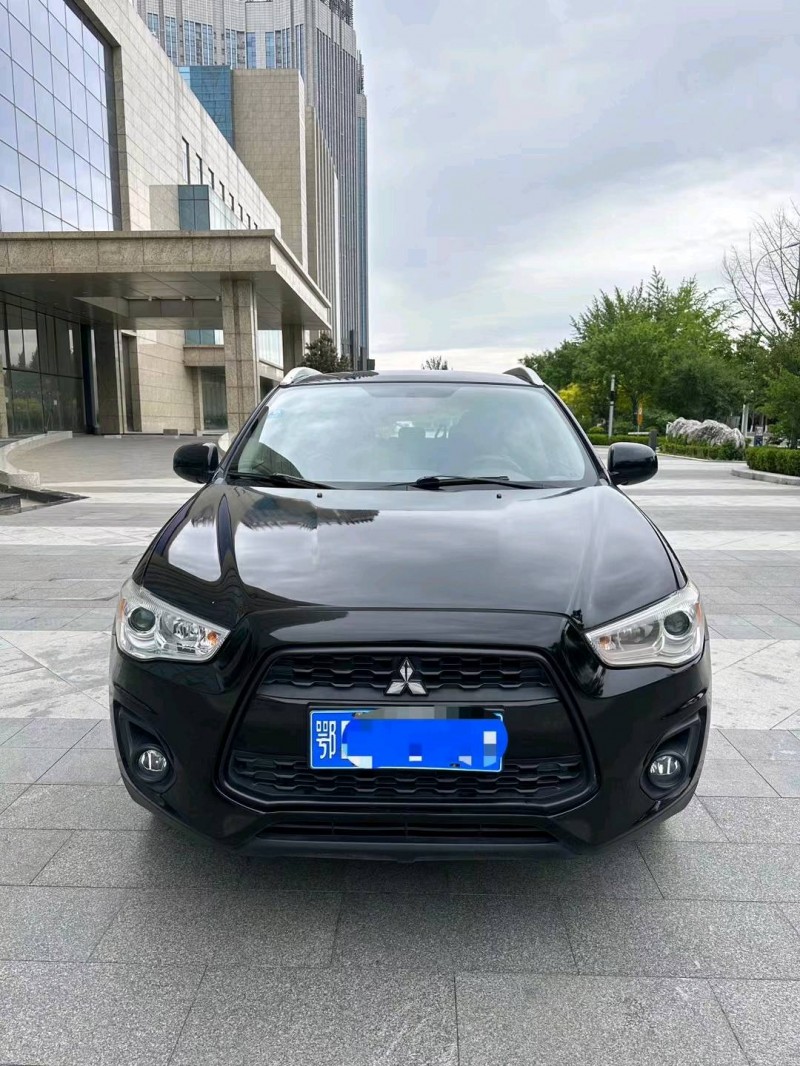 廊坊16年三菱劲炫1
