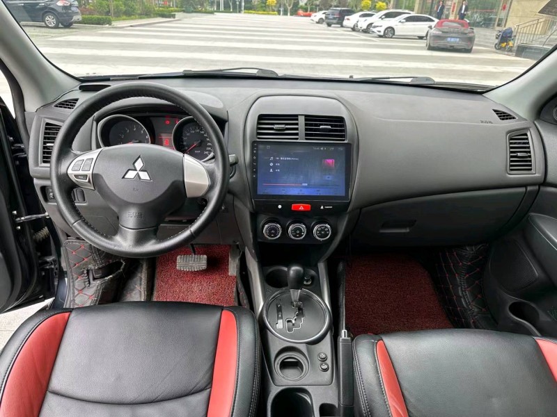 廊坊16年三菱劲炫4