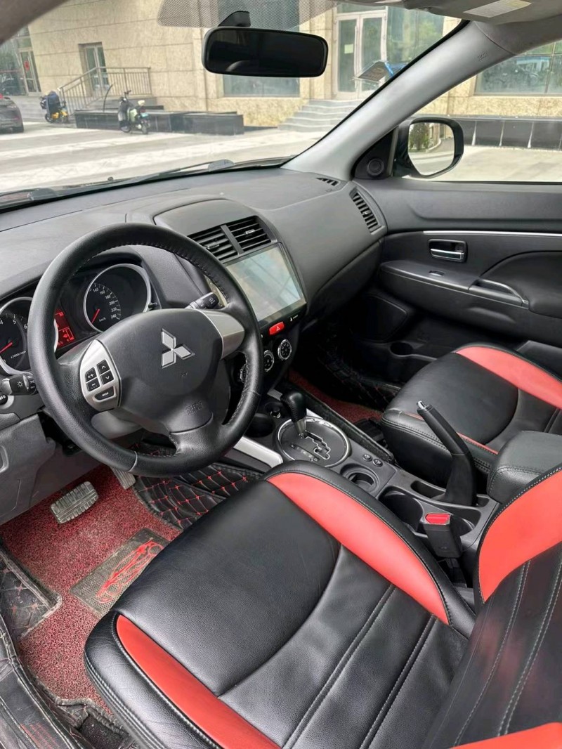 廊坊16年三菱劲炫6