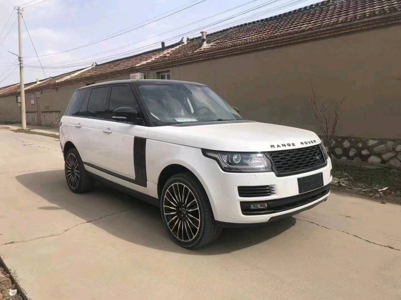 淄博17年路虎揽胜行政9