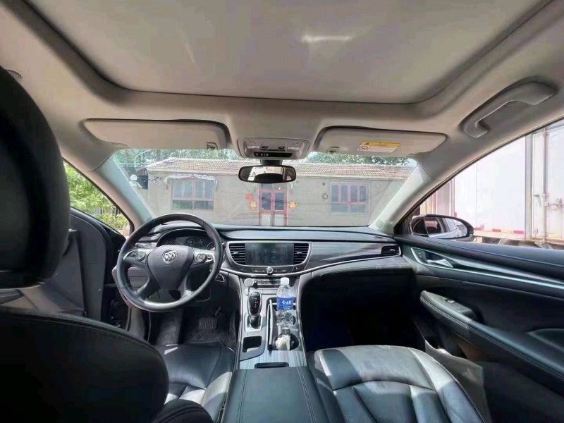 邯郸19年别克君越7