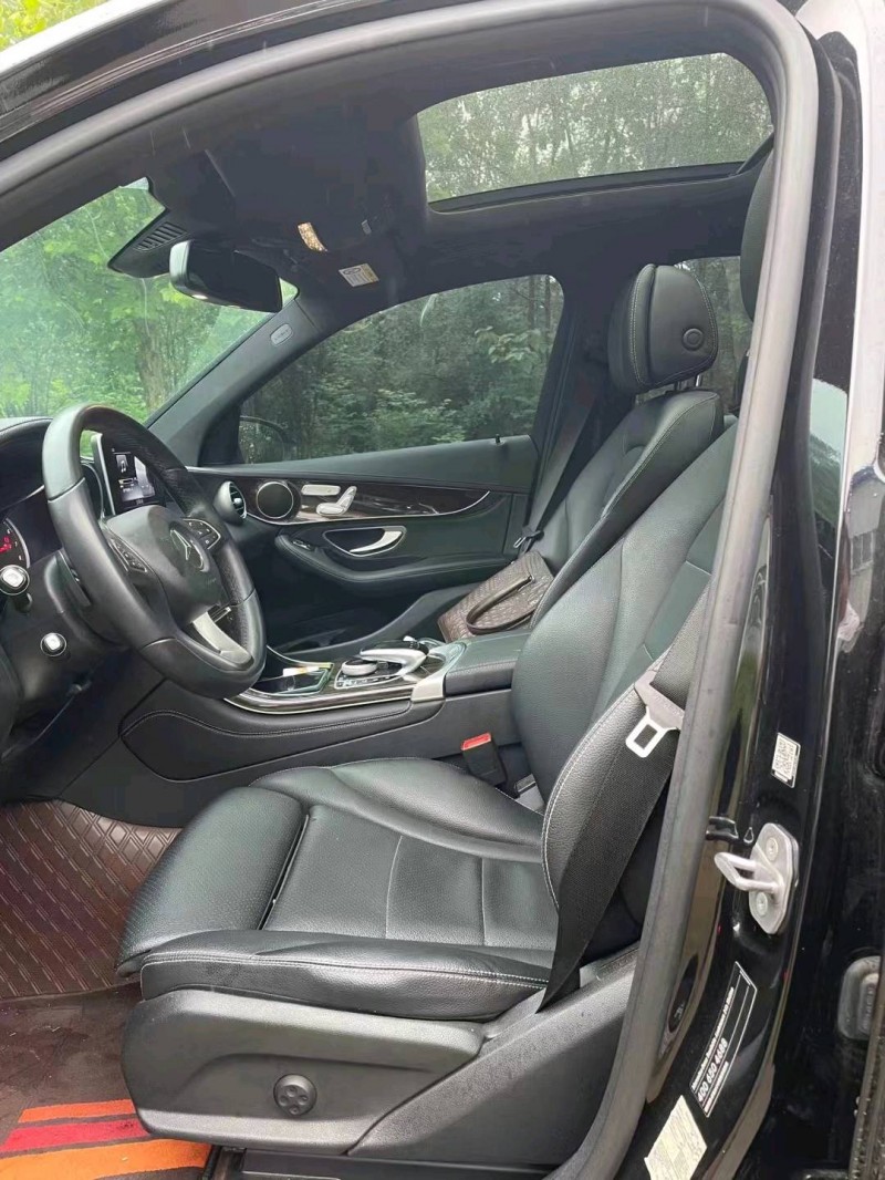 枣庄17年奔驰GLC8