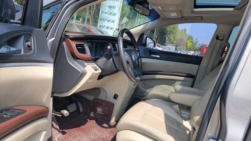 聊城20年别克GL85