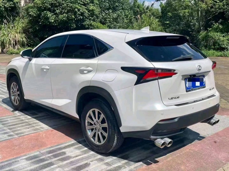 珠海15年雷克萨斯NX5