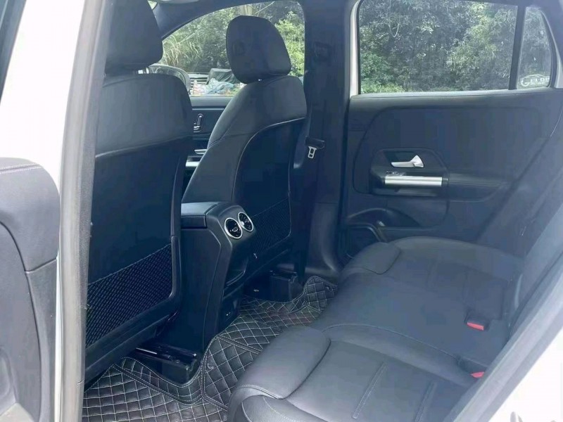 汕头21年奔驰GLA8