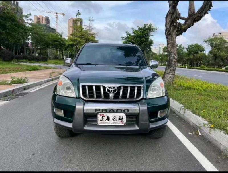 汕头06年丰田普拉多1