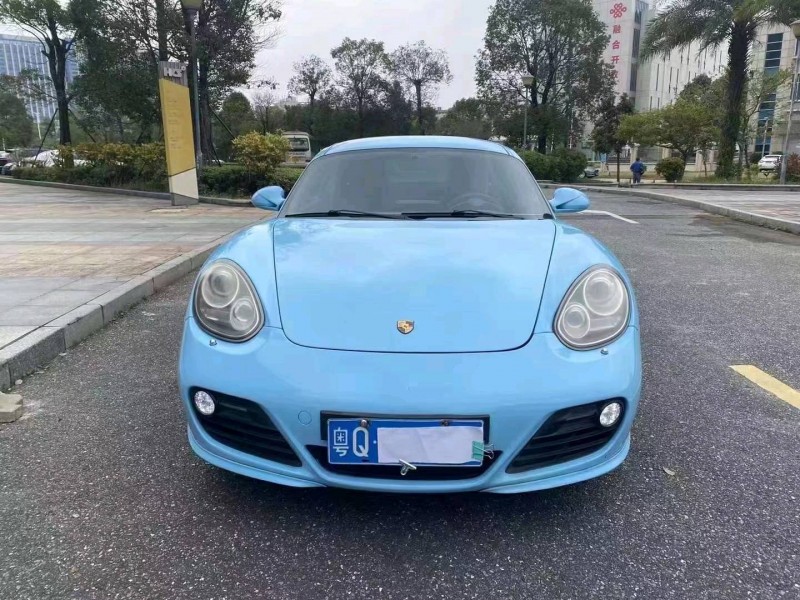 汕头09年保时捷卡曼1