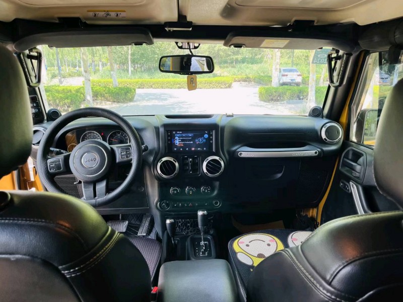 聊城14年Jeep牧马人8