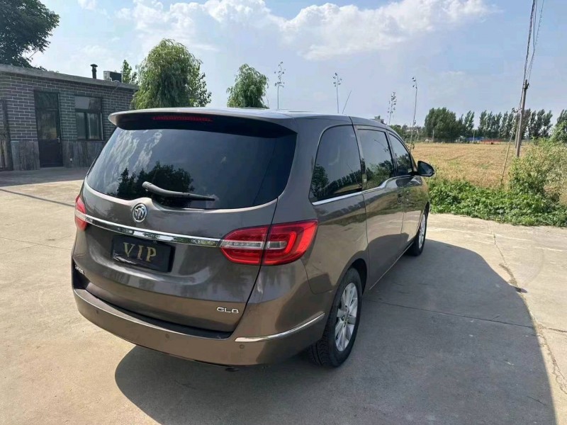 东营16年别克GL85