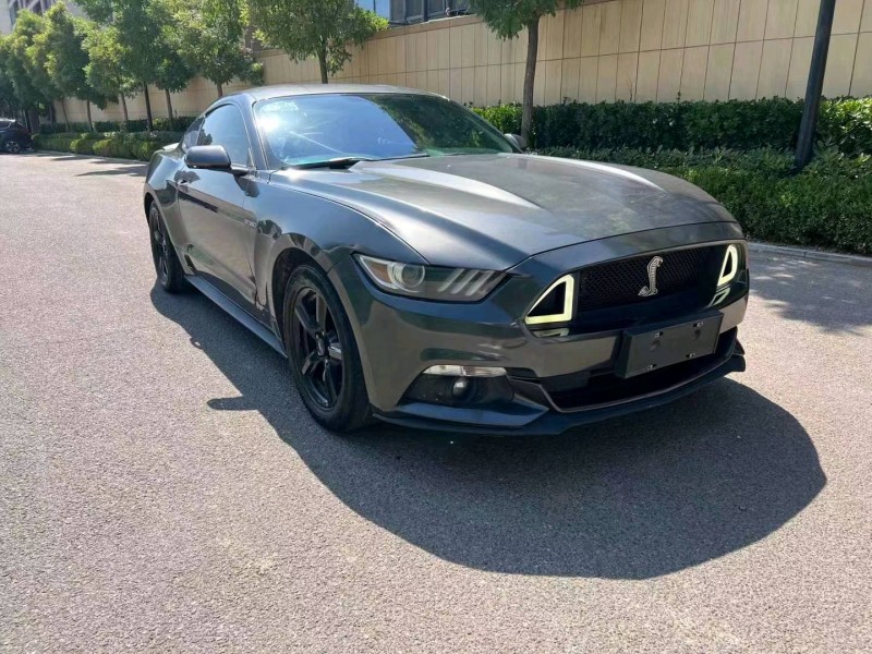 东营15年福特野马2